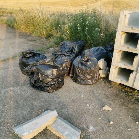 Bild zu gemeldetem Anliegen vom *2025-07-14 18:30:58