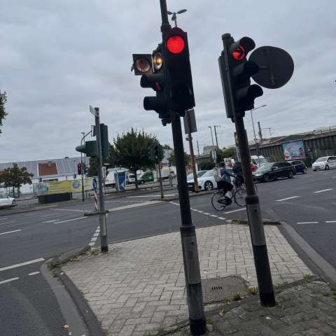 Bild zu gemeldetem Anliegen vom *2025-09-18 08:55:42