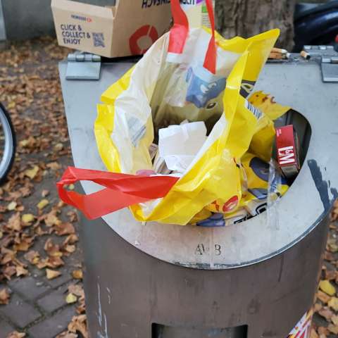 Bild zu gemeldetem Anliegen vom *2025-10-18 21:29:47