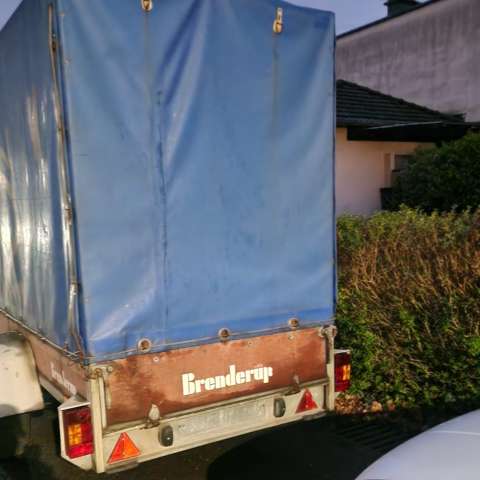 Bild zu gemeldetem Anliegen vom *2025-12-03 08:32:45