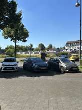 Hier sieht man die Autos die mich zu parken.