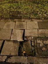 Gehweg abgesackt