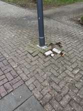 Beschädigte Gehweg-Oberfläche Wesperplatz 11 / Weserpromenade