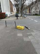Bild zu gemeldetem Anliegen vom *2025-03-31 11:25:41