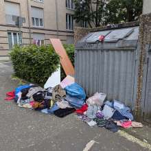Bild zu wilden Müll Ecke Wetzlarer Str. / Nassaustr.