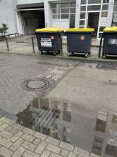 Gegenüber Spiesserhasse 7 Gulli verstopft Bild zu gemeldetem Anliegen vom *2025-09-09 17:27:22