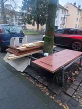 Bild zu gemeldetem Anliegen vom *2025-11-28 15:33:59