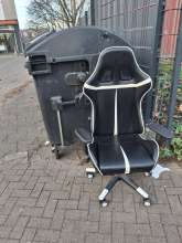 Bild zu gemeldetem Anliegen vom *2025-12-16 16:24:23