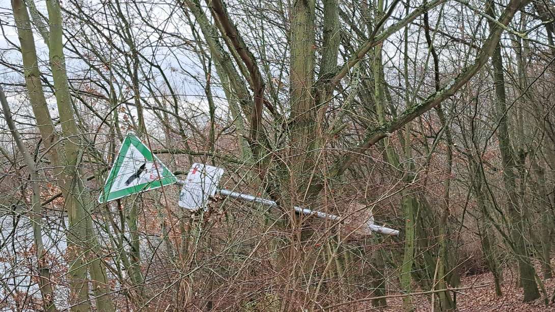 Bild zu gemeldetem Anliegen vom *2023-12-27 15:06:54