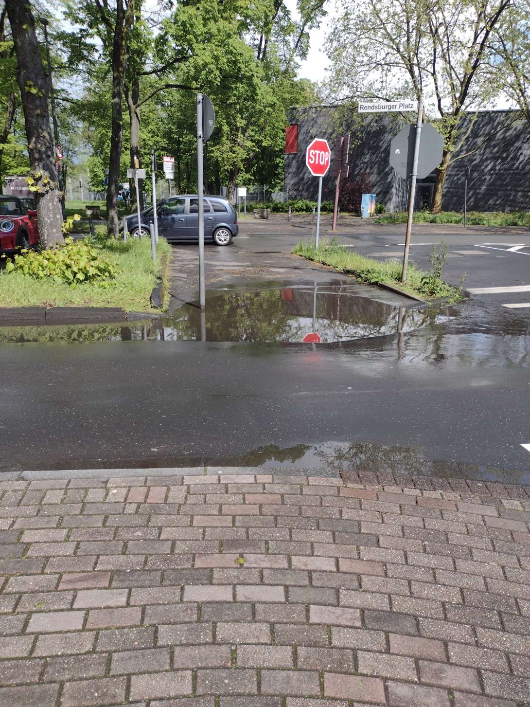 Bild zu gemeldetem Anliegen vom *2024-04-24 14:18:18