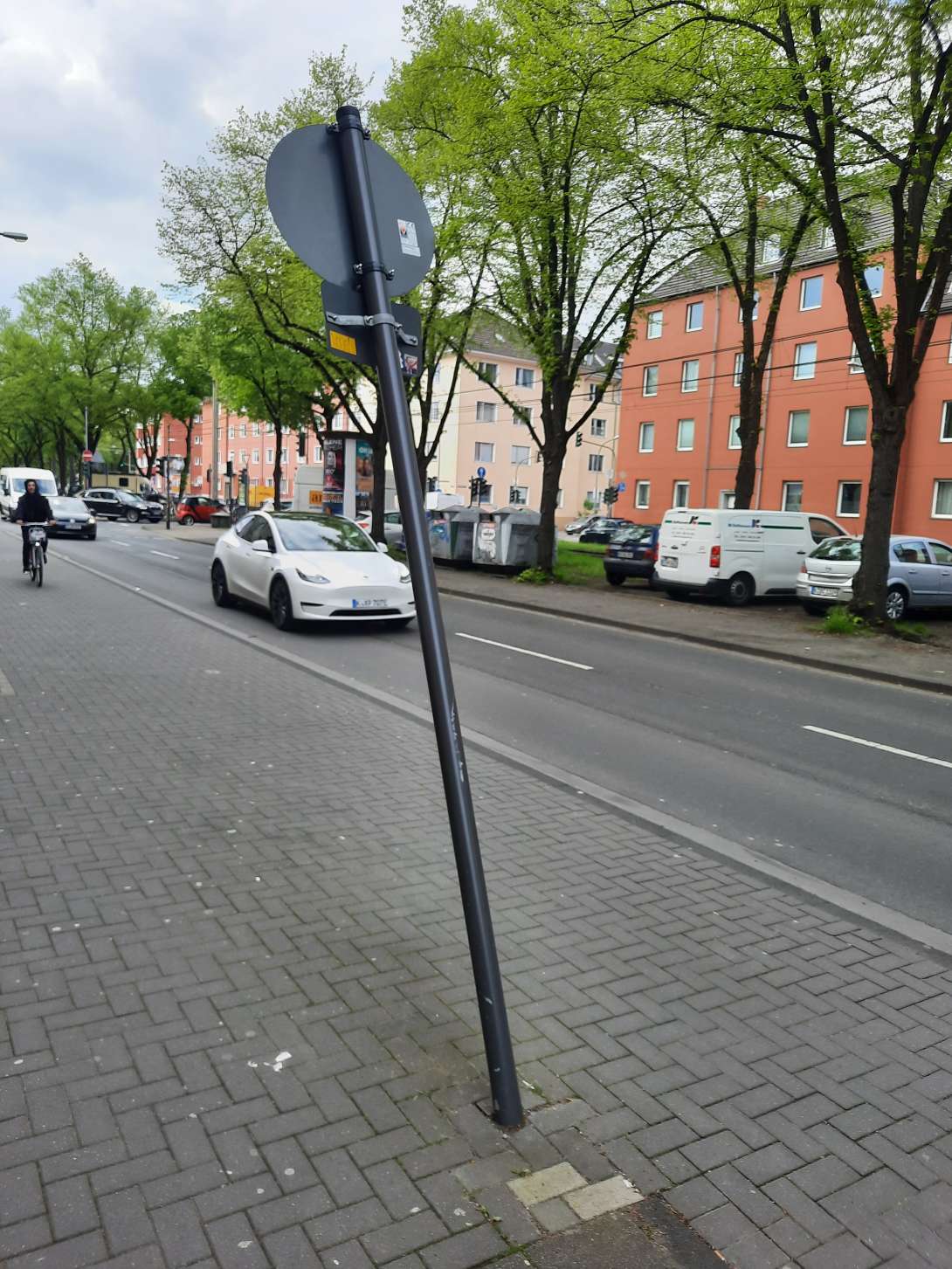 Bild zu gemeldetem Anliegen vom *2024-04-23 17:40:23