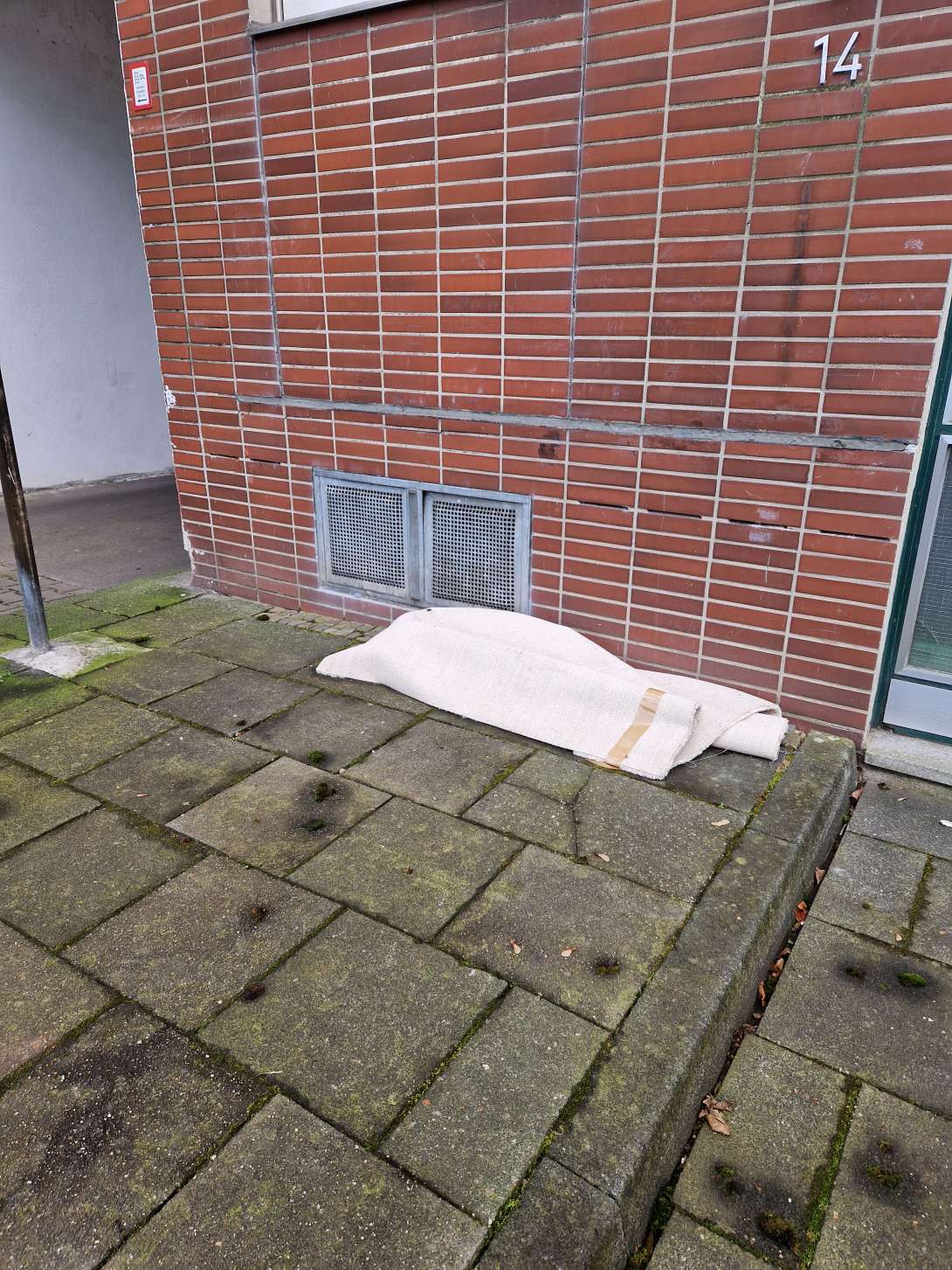 Bild zu gemeldetem Anliegen vom *2025-02-27 12:12:52