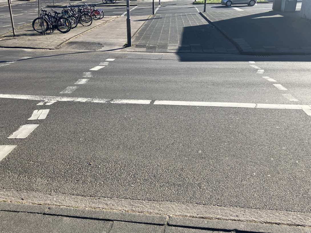 Bild zu gemeldetem Anliegen vom *2025-02-23 14:45:22