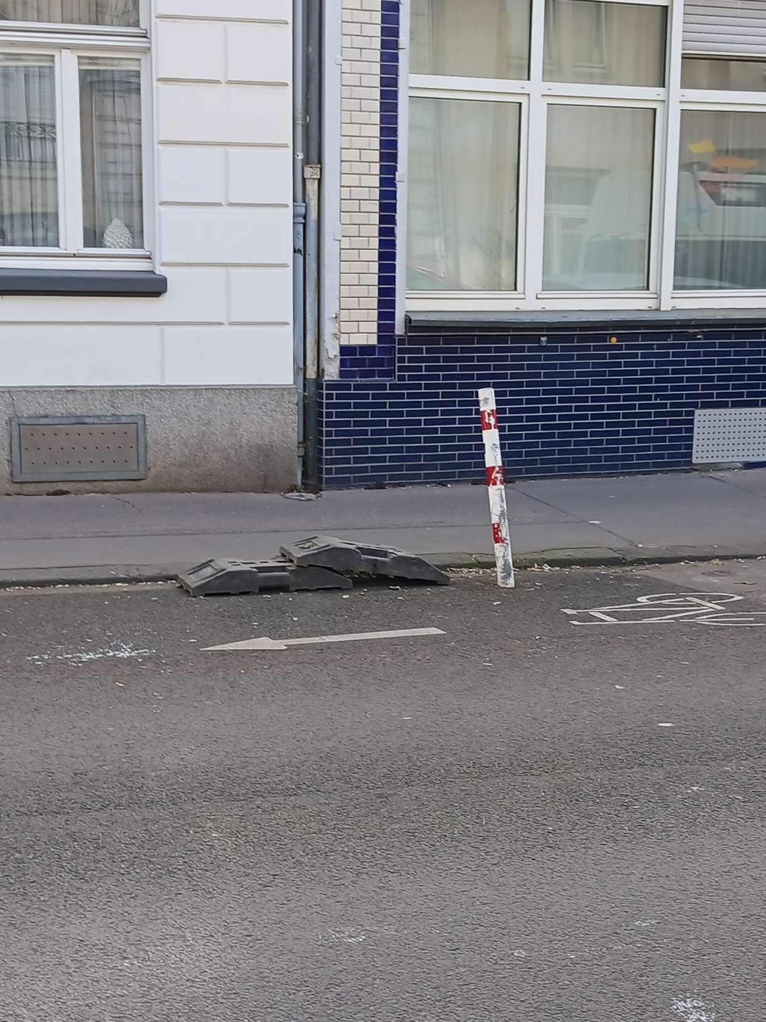 Bild zu gemeldetem Anliegen vom *2025-03-30 14:04:29
