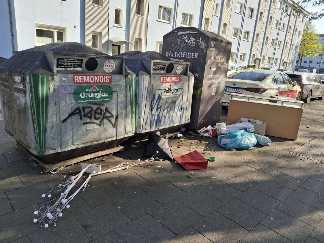 Bild zu gemeldetem Anliegen vom *2025-03-31 11:53:39