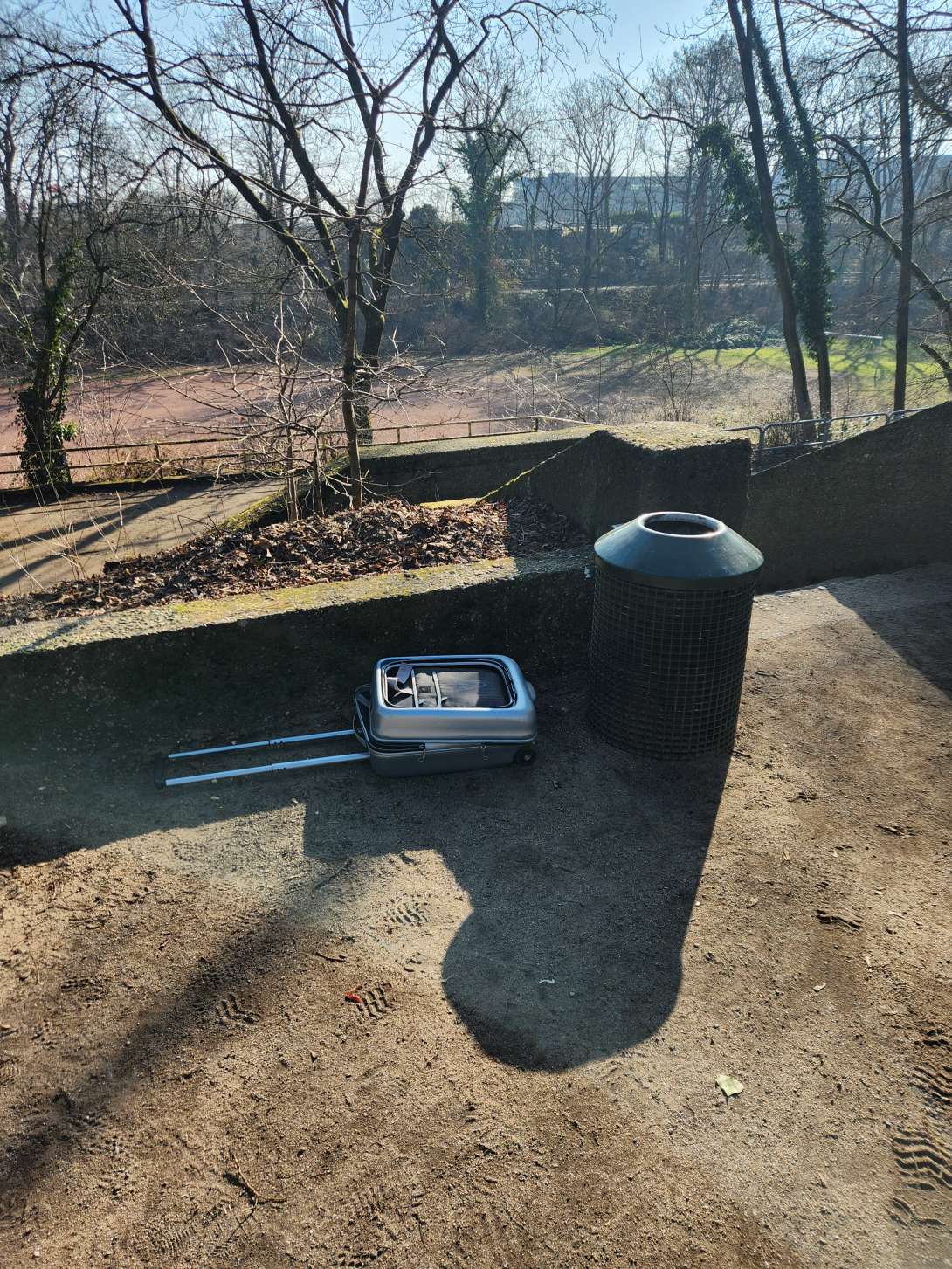 Bild zu gemeldetem Anliegen vom *2025-03-10 16:36:36