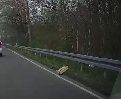 Bild zu gemeldetem Anliegen vom *2025-03-28 10:47:20