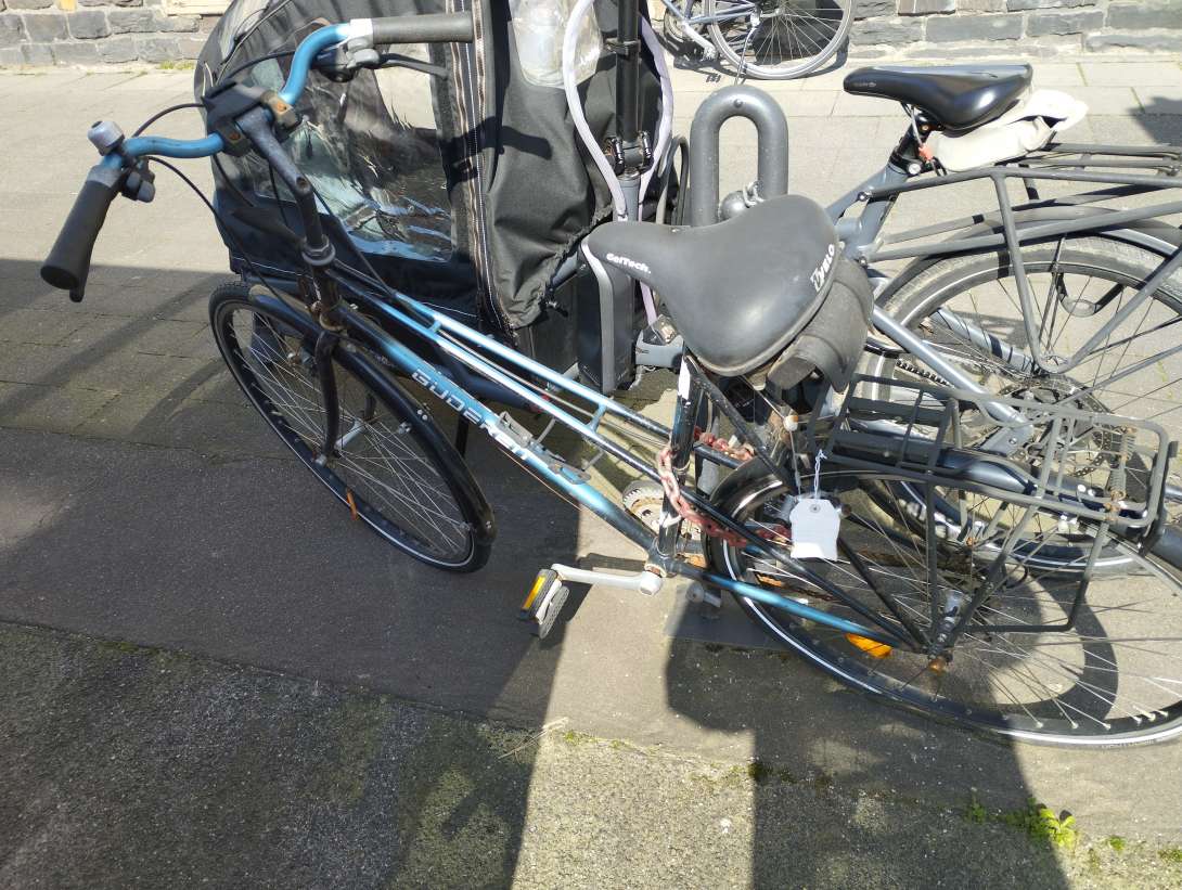 Bild zu gemeldetem Anliegen vom *2025-03-10 14:04:35