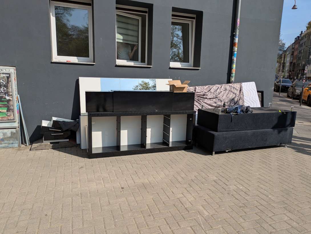 Bild zu gemeldetem Anliegen vom *2025-04-11 16:12:40