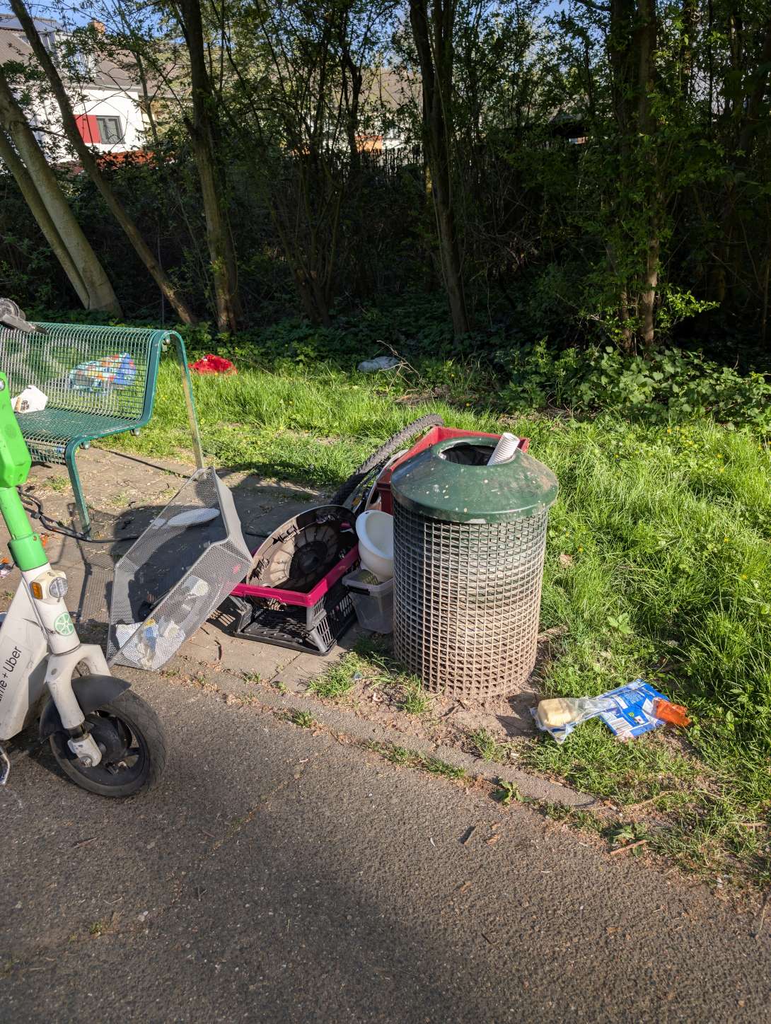 Bild zu gemeldetem Anliegen vom *2025-04-10 11:48:50