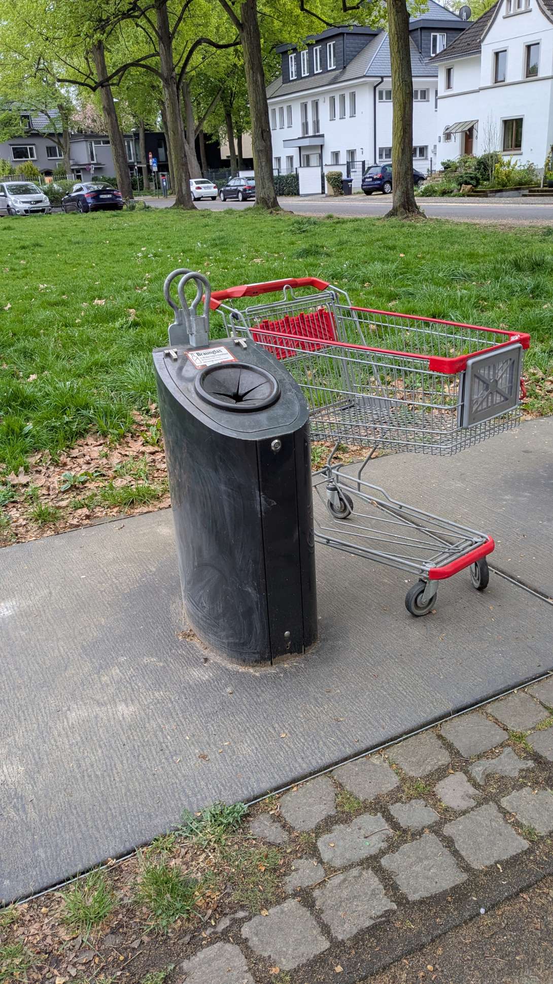 Bild zu gemeldetem Anliegen vom *2025-04-22 10:32:27