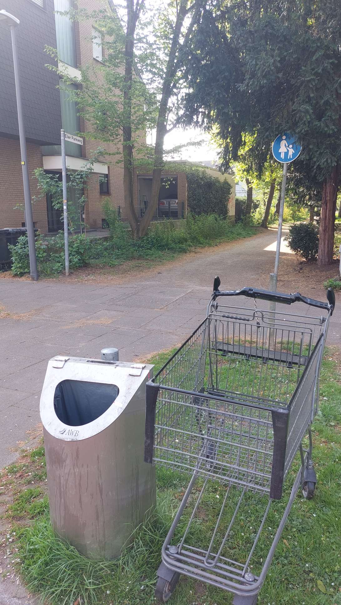 Bild zu gemeldetem Anliegen vom *2025-04-15 12:04:21