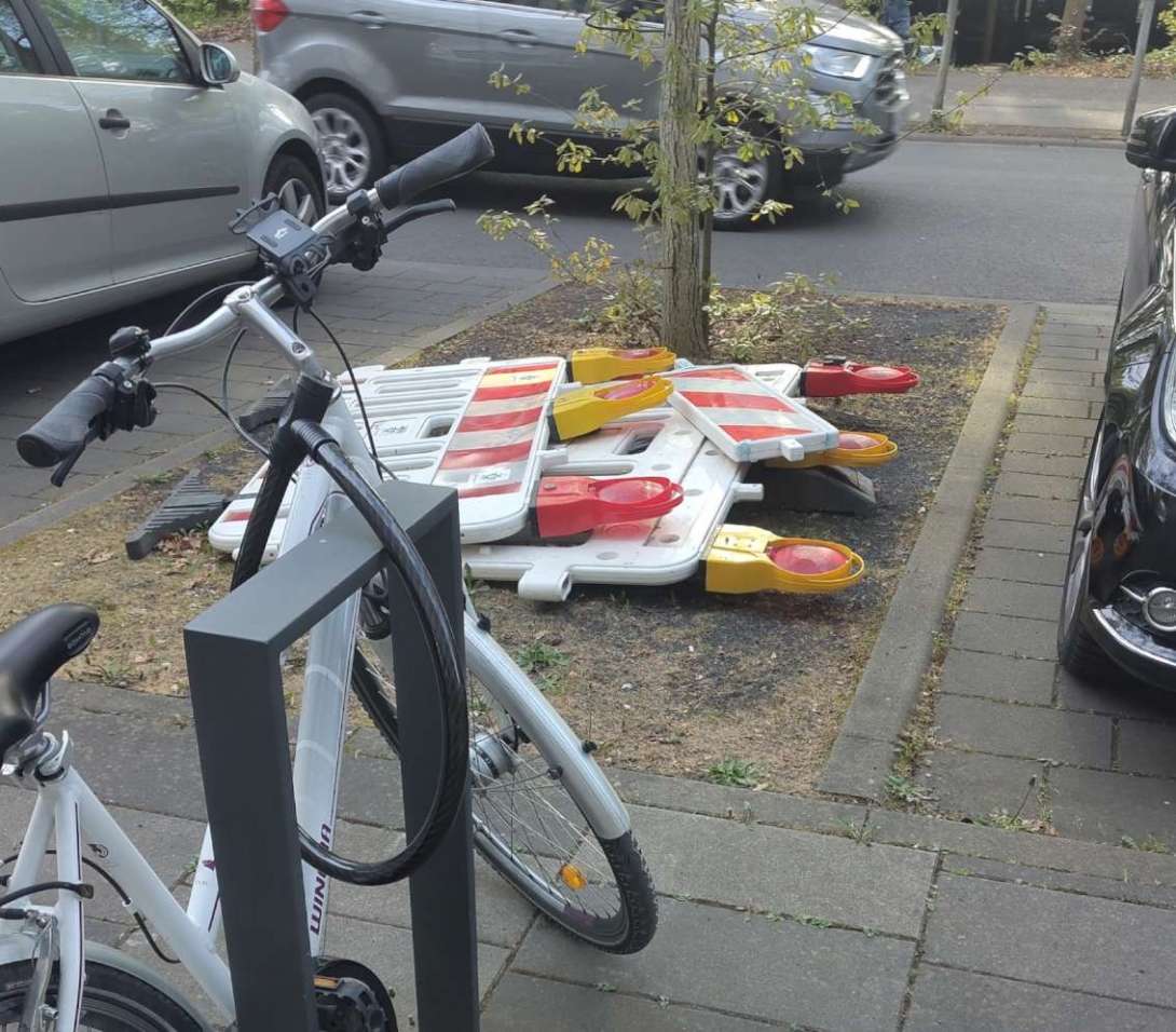 Bild zu gemeldetem Anliegen vom *2025-04-18 18:33:01
