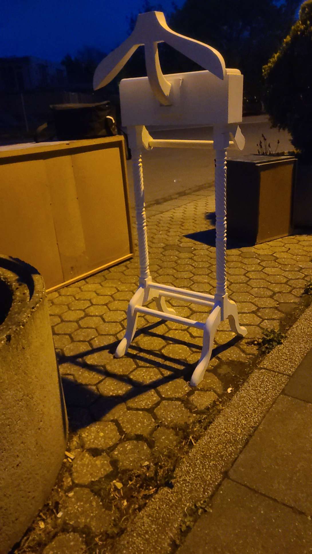 Bild zu gemeldetem Anliegen vom *2025-04-18 22:31:45