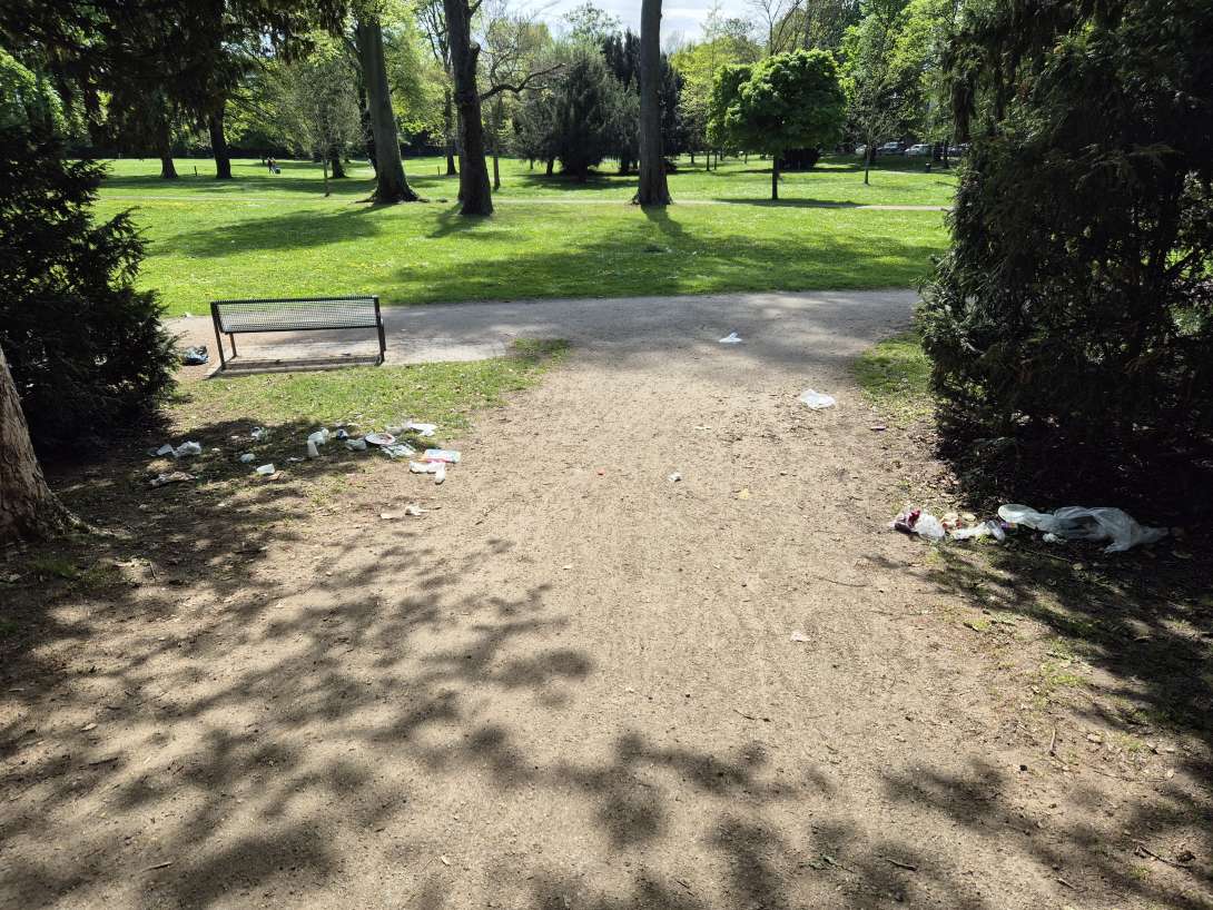 Bild zu gemeldetem Anliegen vom *2025-04-22 05:42:45