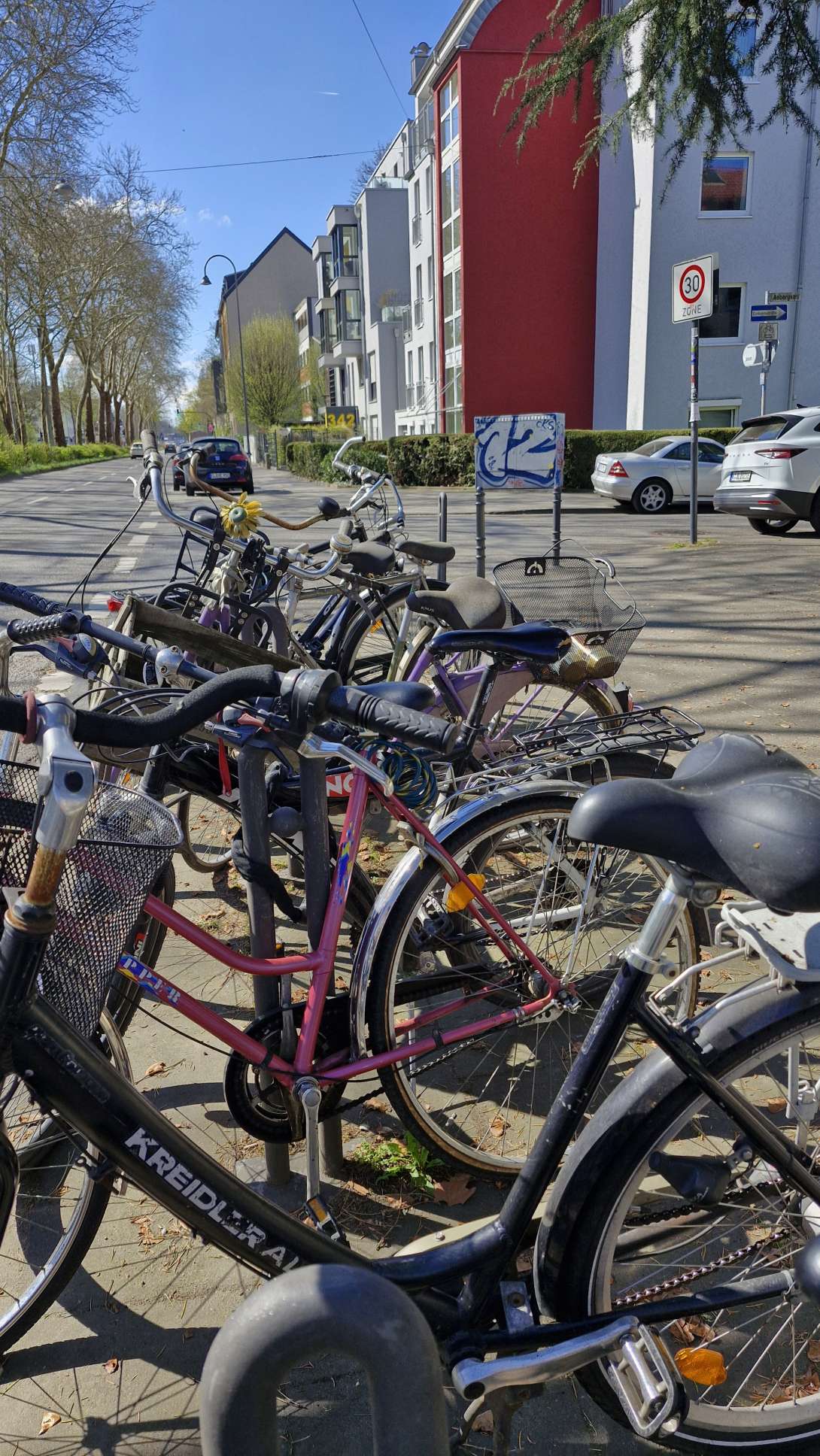 Bild zu gemeldetem Anliegen vom *2025-04-03 11:24:36