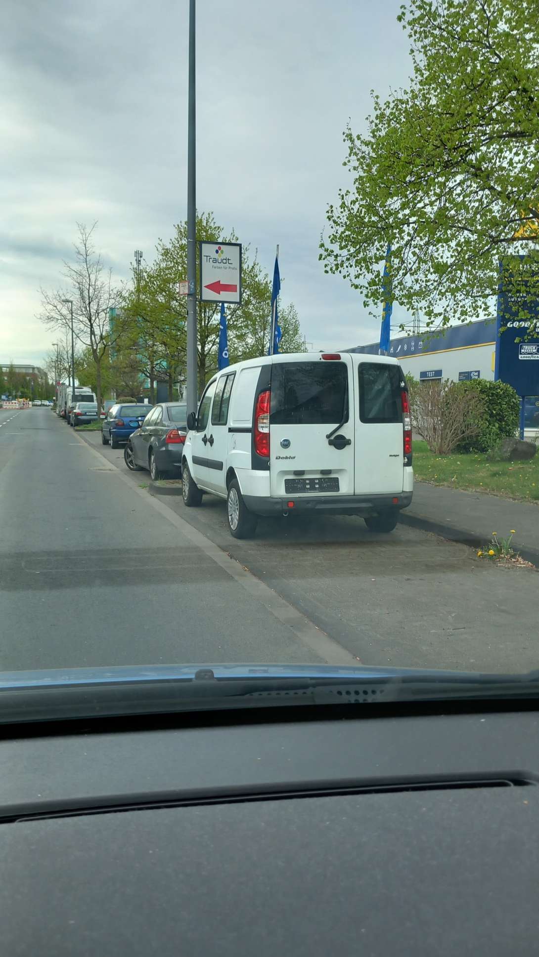 Bild zu gemeldetem Anliegen vom *2025-04-14 12:33:16
