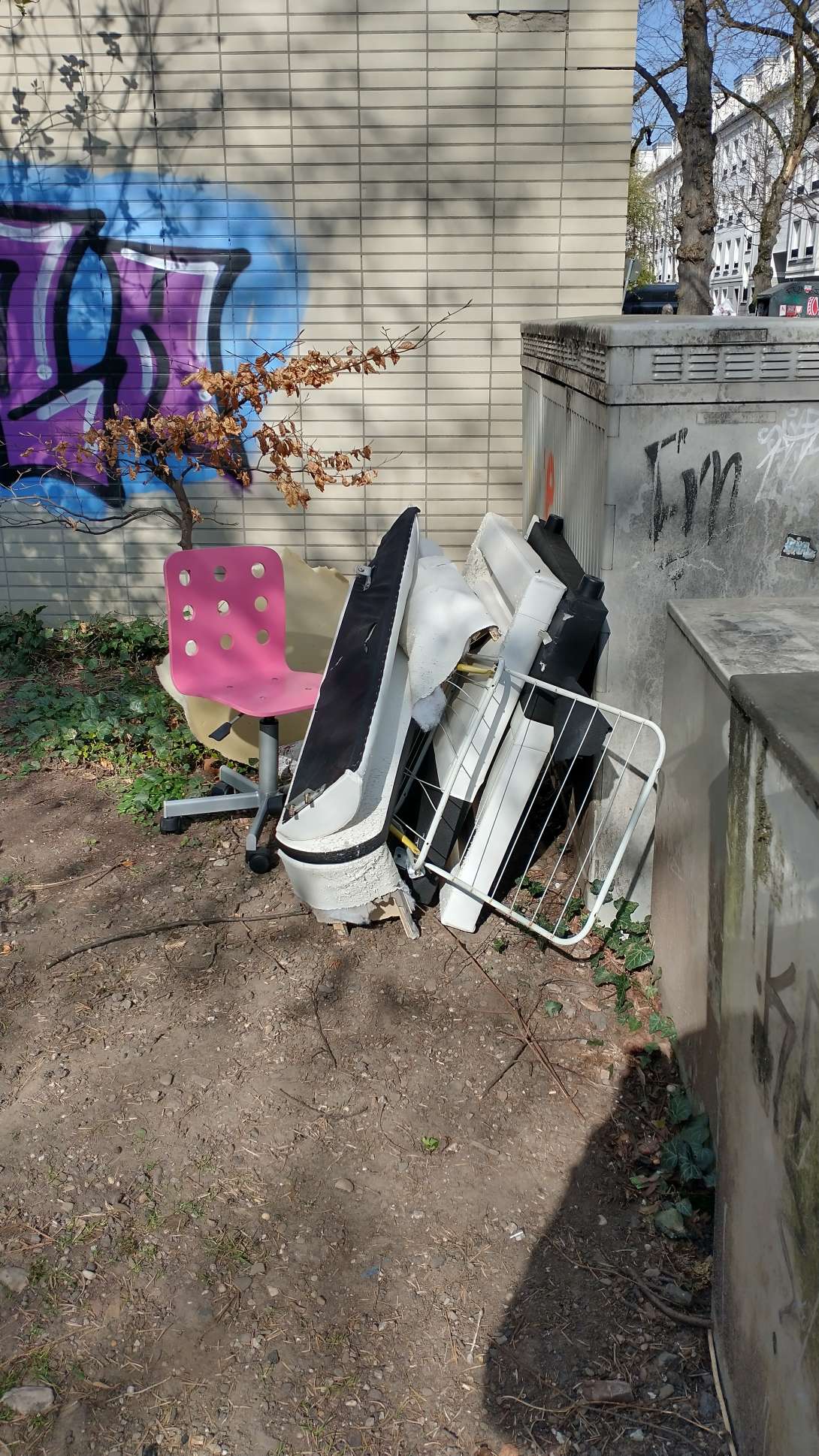 Bild zu gemeldetem Anliegen vom *2025-04-15 12:01:09