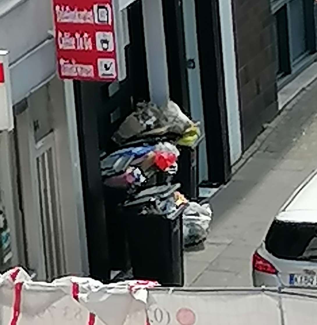 Bild zu gemeldetem Anliegen vom *2025-04-20 14:15:09