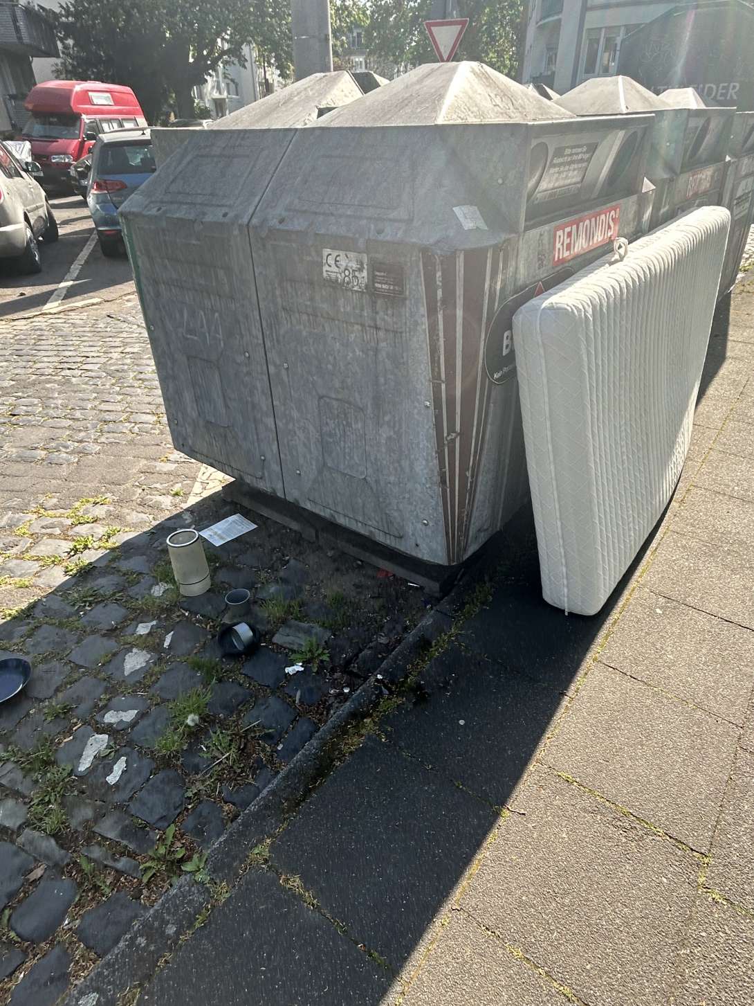 Bild zu gemeldetem Anliegen vom *2025-04-30 08:46:14