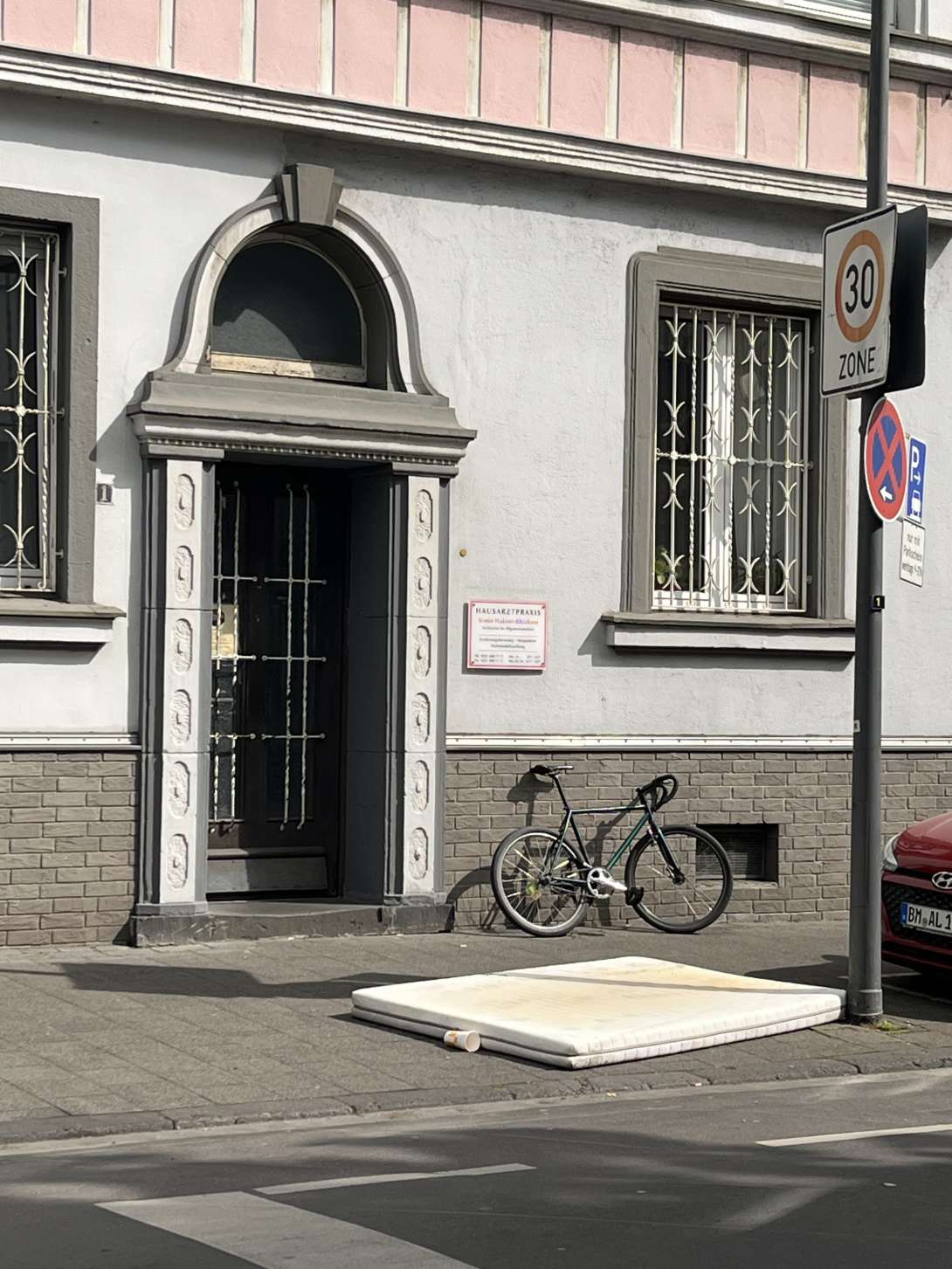 Bild zu gemeldetem Anliegen vom *2025-04-15 10:09:07