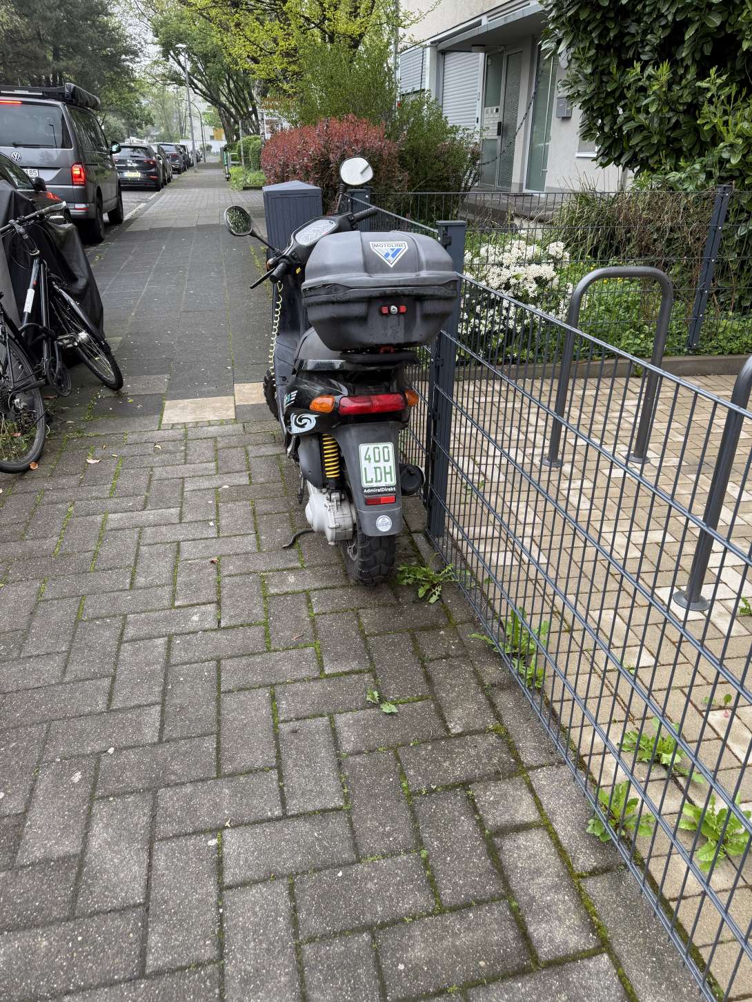 Bild zu gemeldetem Anliegen vom *2025-04-29 15:27:24