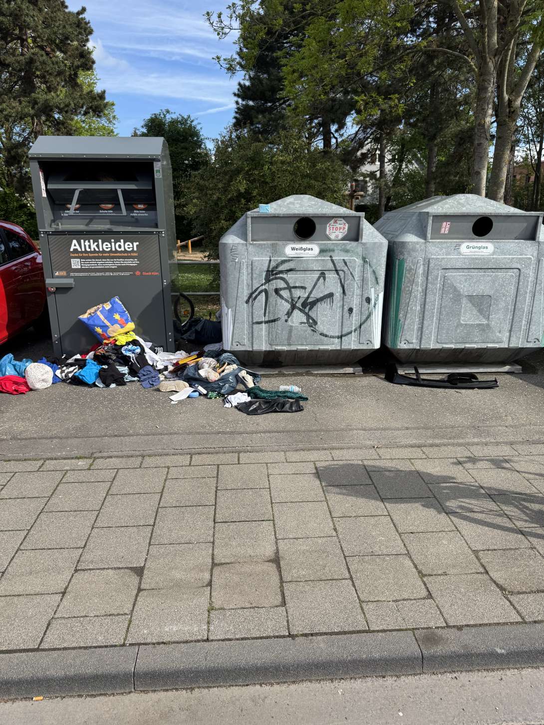 Bild zu gemeldetem Anliegen vom *2025-04-19 10:39:03