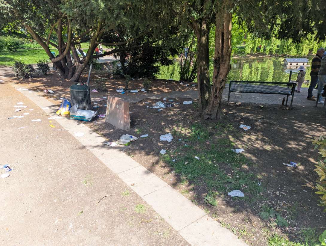 Bild zu gemeldetem Anliegen vom *2025-04-28 14:51:30