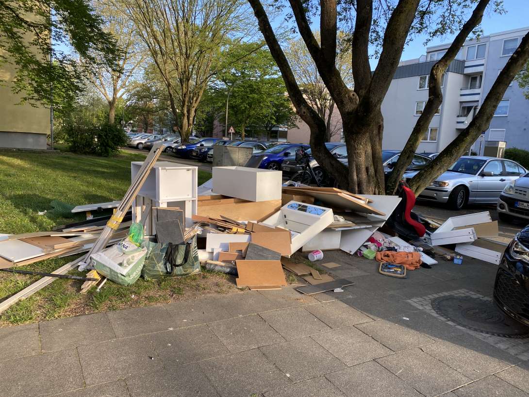 Bild zu gemeldetem Anliegen vom *2025-04-15 12:43:10