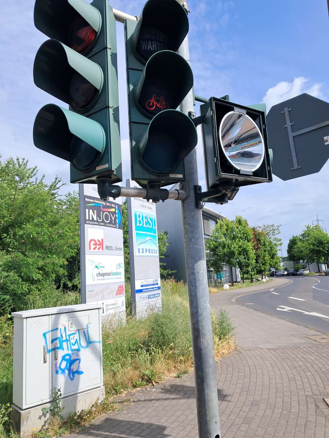 Bild zu gemeldetem Anliegen vom *2025-05-27 10:46:48