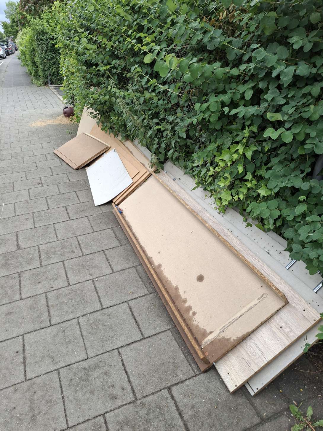 Bild zu gemeldetem Anliegen vom *2025-05-28 16:34:14