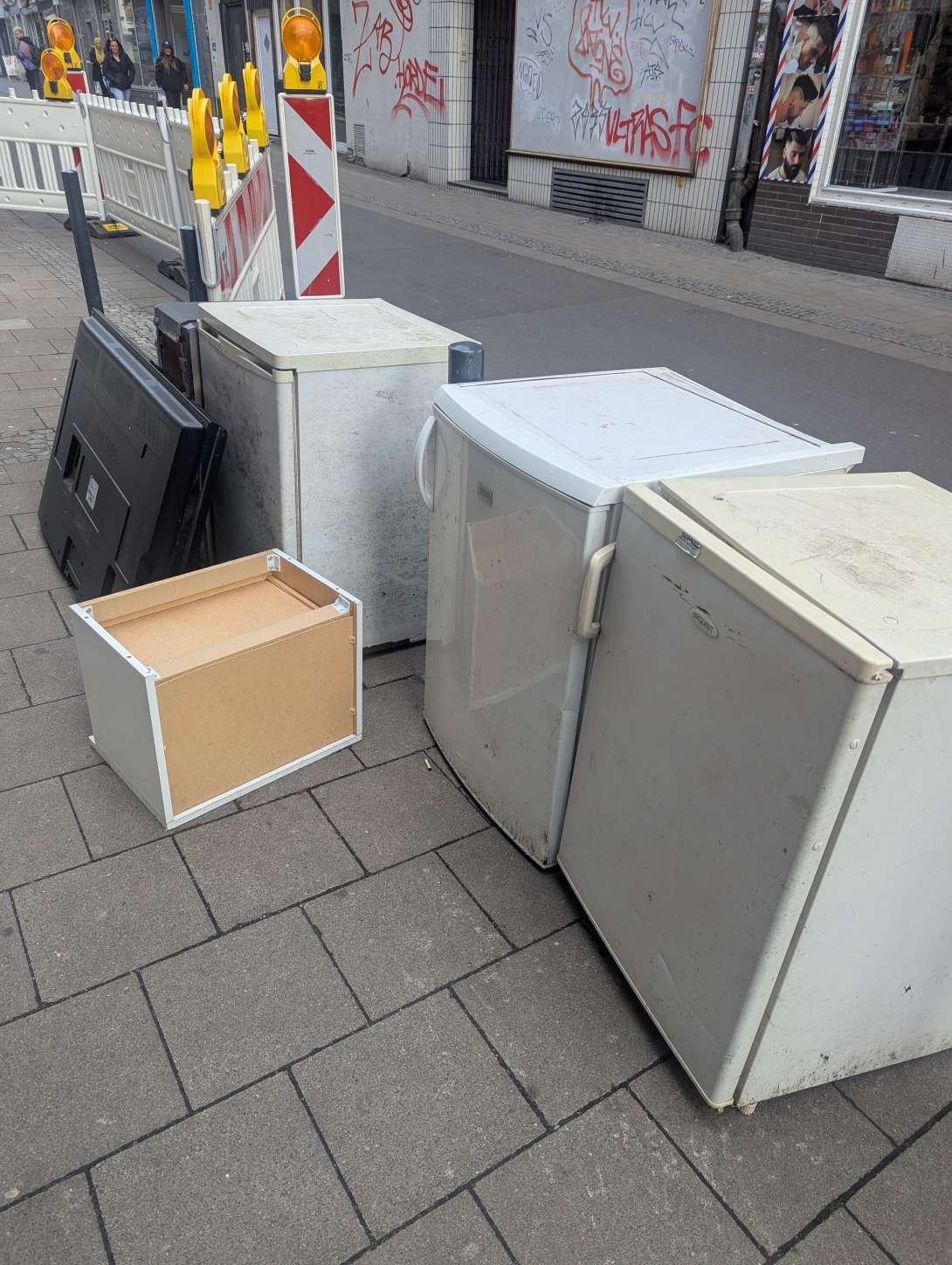 Bild zu gemeldetem Anliegen vom *2025-05-28 20:36:47