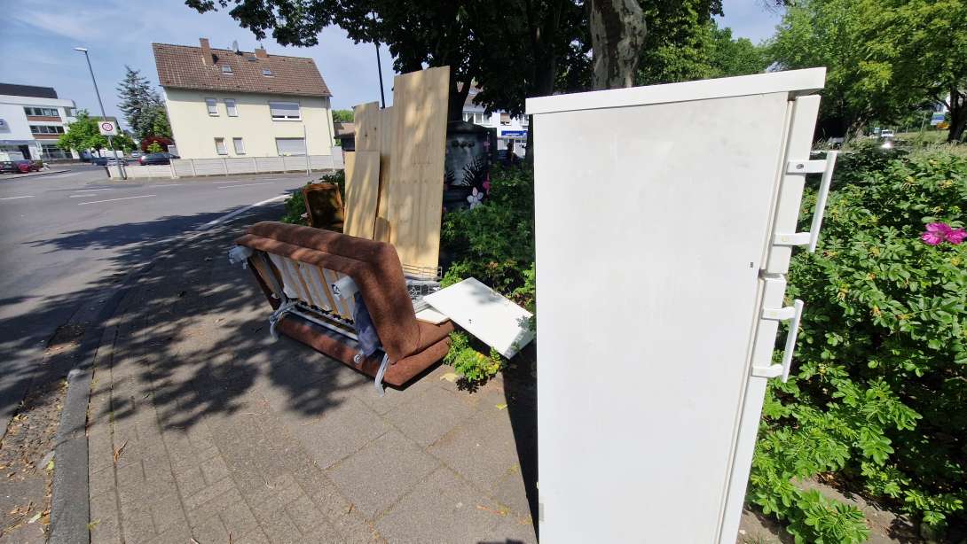 Bild zu gemeldetem Anliegen vom *2025-05-31 11:33:48