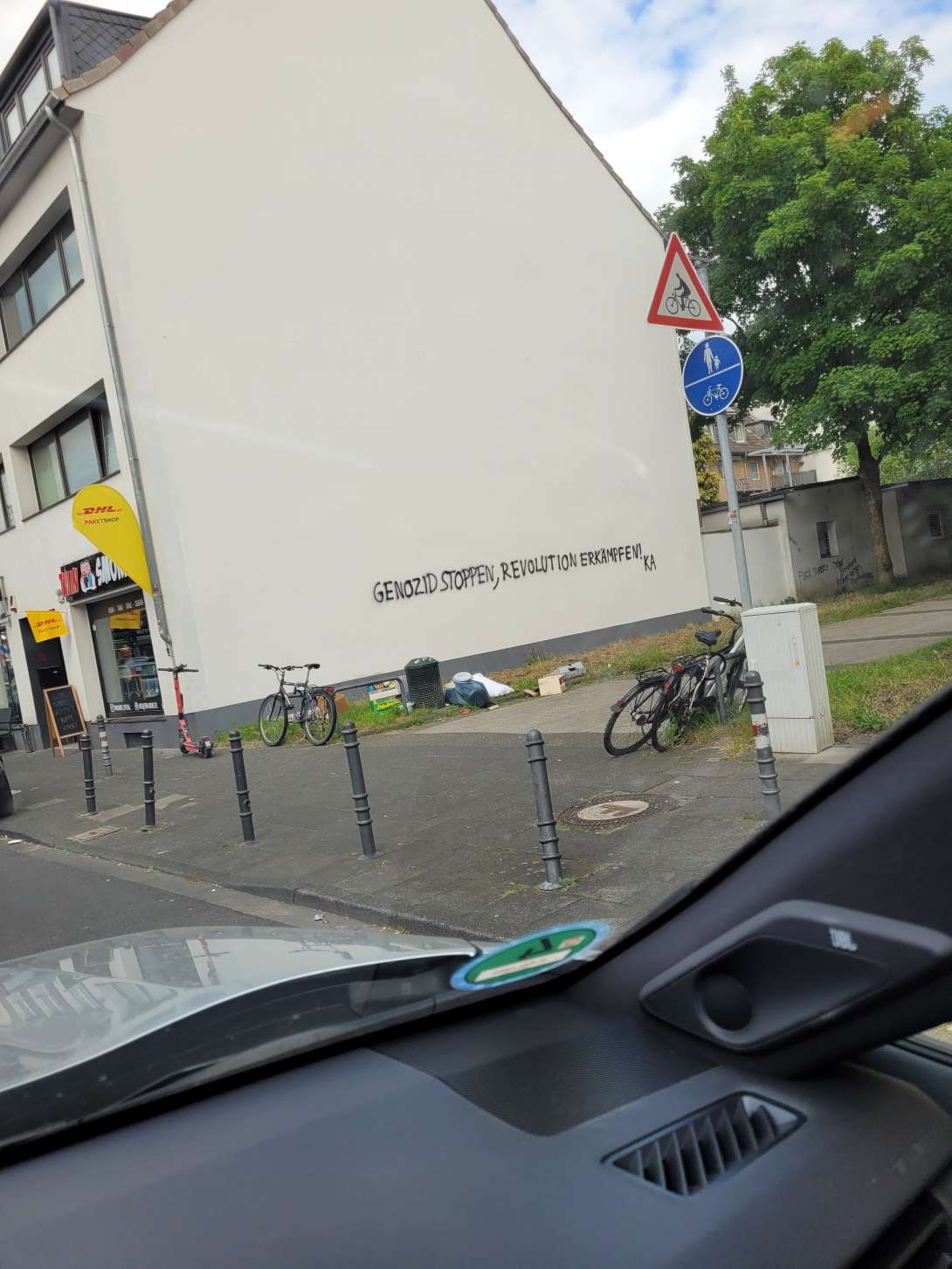 Bild zu gemeldetem Anliegen vom *2025-05-05 18:29:42