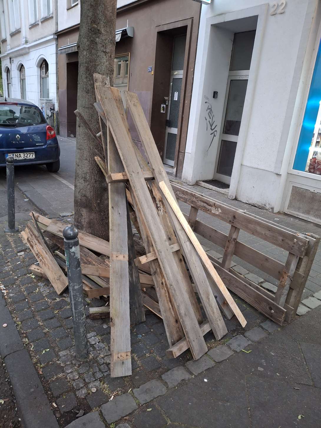 Bild zu gemeldetem Anliegen vom *2025-05-19 21:38:13