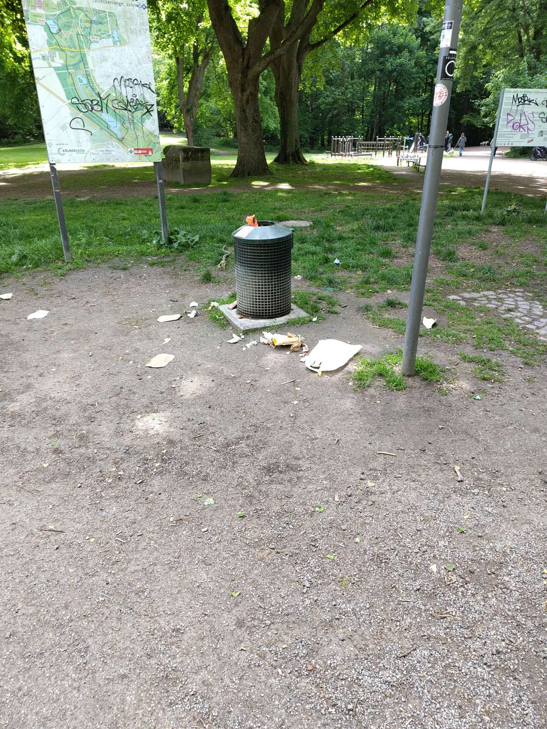 Bild zu gemeldetem Anliegen vom *2025-05-04 19:32:41