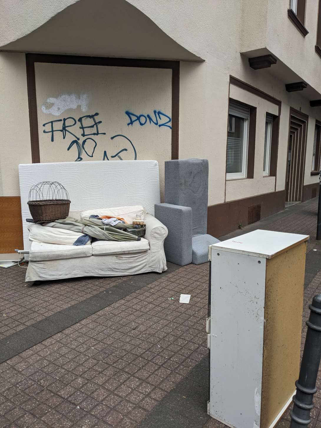 Bild zu gemeldetem Anliegen vom *2025-05-04 22:54:44