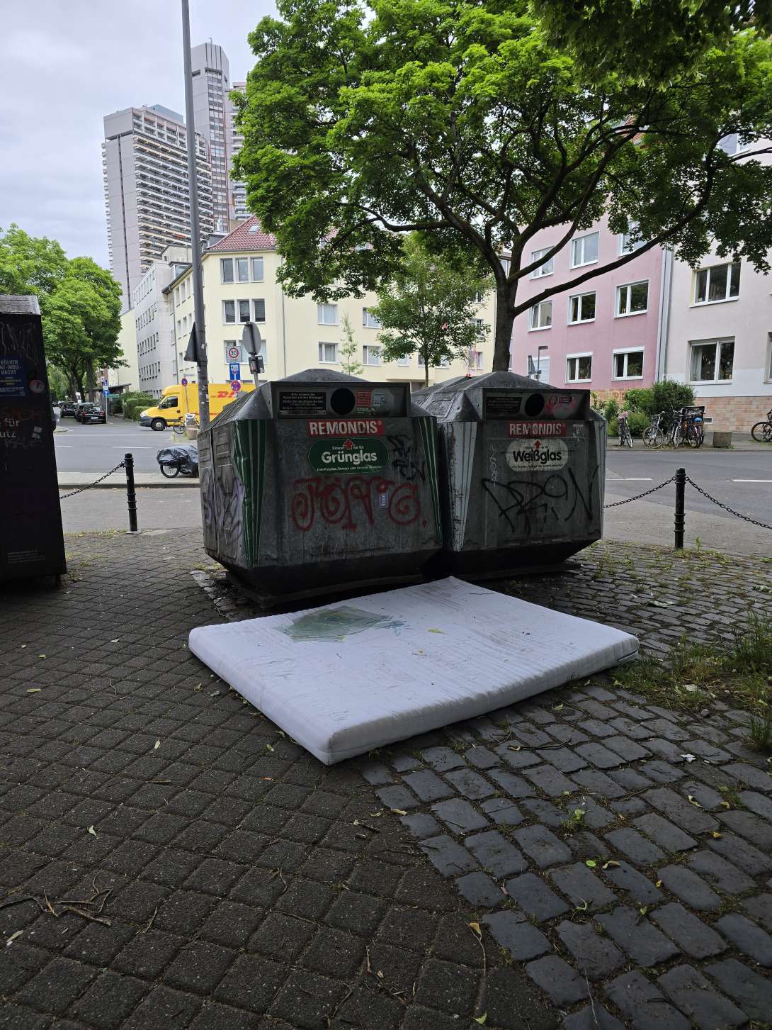 Bild zu gemeldetem Anliegen vom *2025-05-28 08:39:14