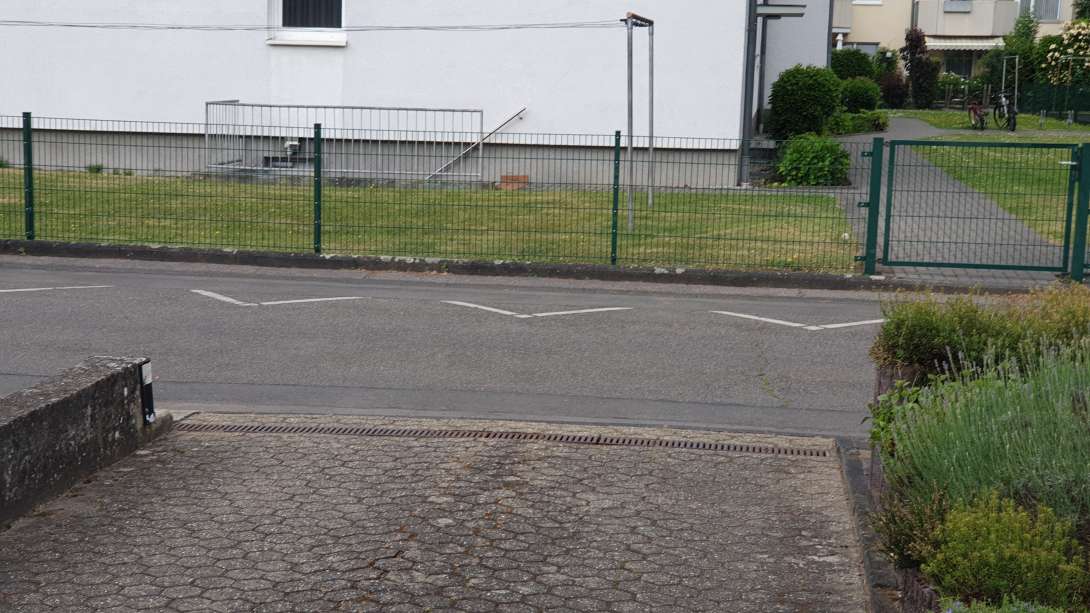 Bild zu gemeldetem Anliegen vom *2025-05-27 15:57:15