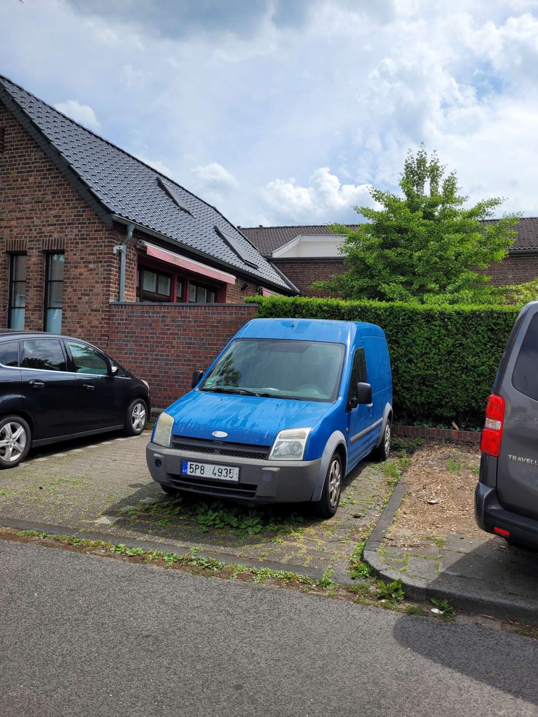 Bild zu gemeldetem Anliegen vom *2025-05-31 12:34:46